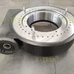 應對較大輸出扭矩的重載型雙排球回轉(zhuǎn)驅(qū)動